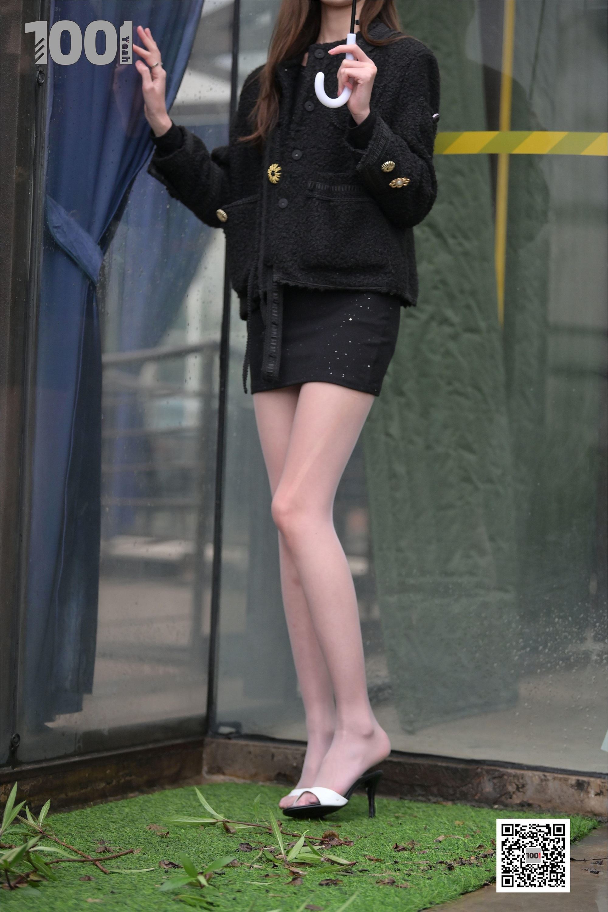 IESS异思趣向  一千零一夜《雨中漫步3》